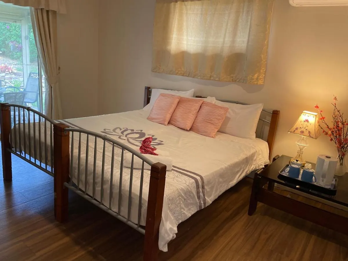 게스트하우스 Theme Parks Amituofo Homestay 골드코스트
